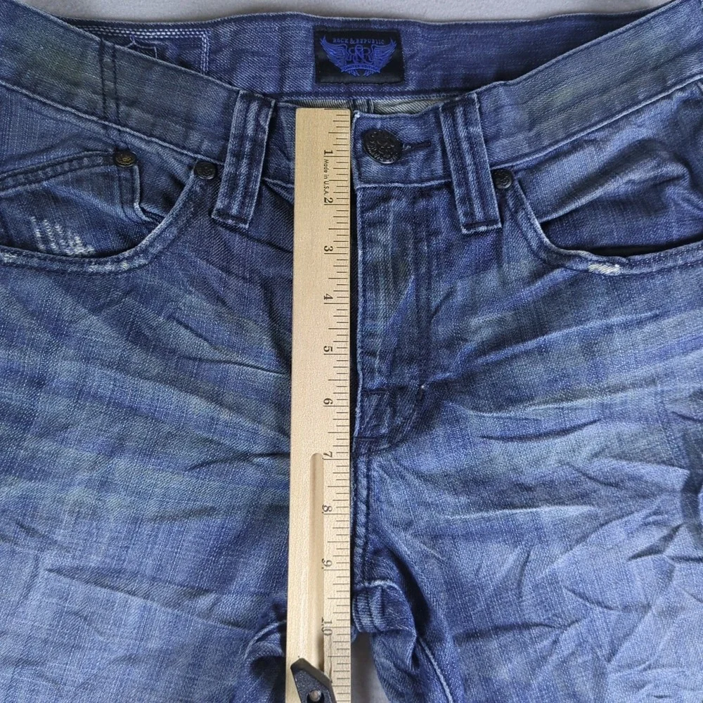 Rock & Republic Jeans Mens 30x30 Blue Dirty Denim Medium Wash Distressed Colburg